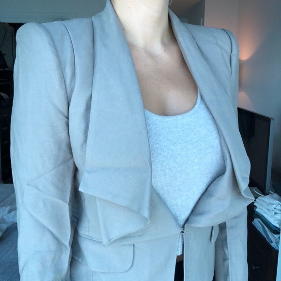 BCBG Max Azria blazer - Picture 2 of 6